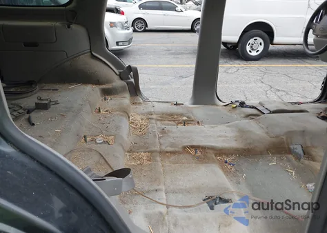 2005 Chevrolet Tahoe Lt from USA, damaged, VIN 1GNEC13T85R100074